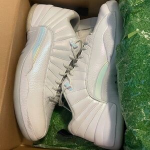 Jordan 12 retro low Easter